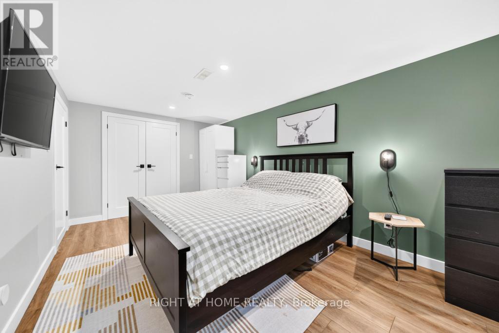 7 WALLIS AVENUE - Image 34