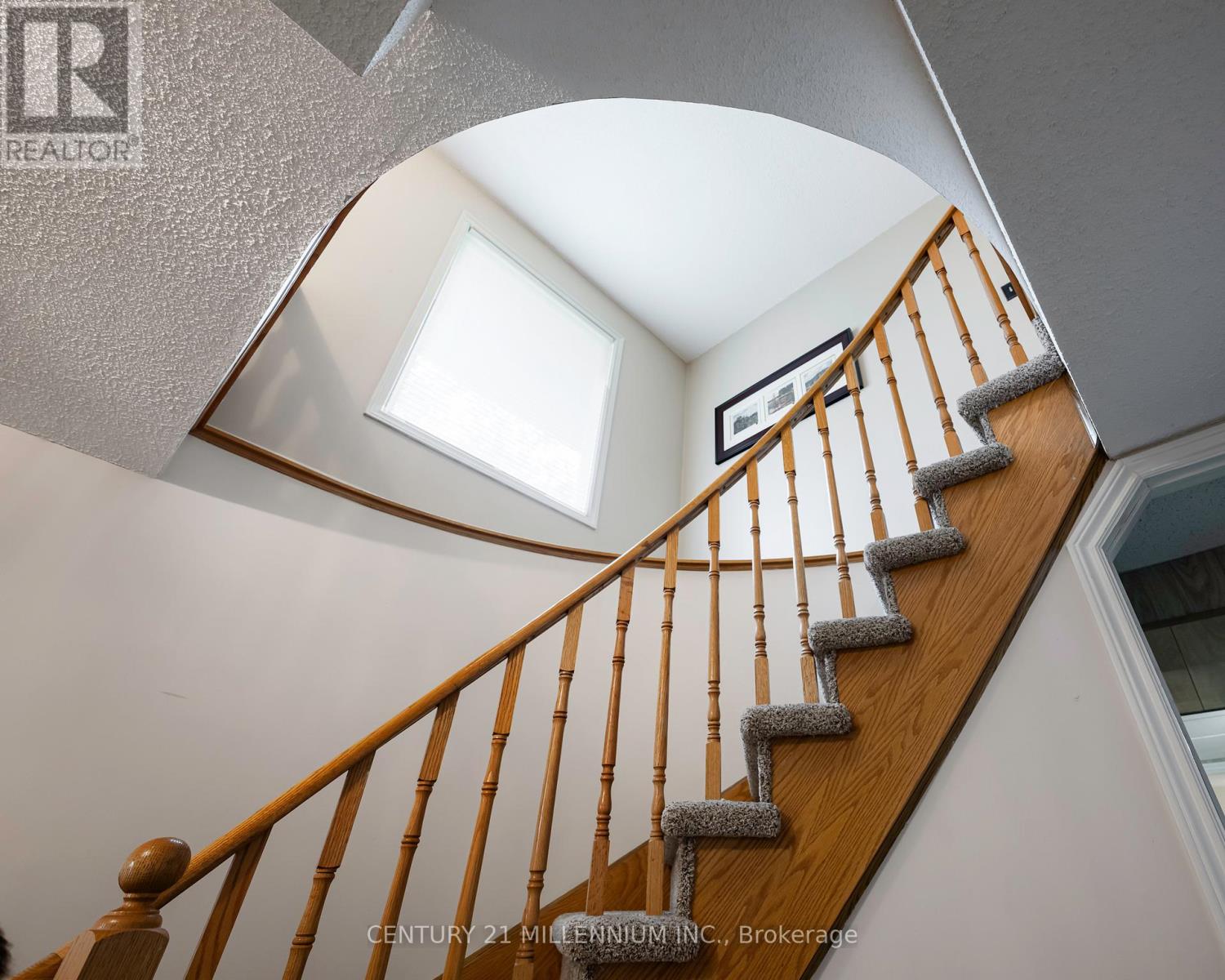 4 BRUCEDALE BOULEVARD - 38
