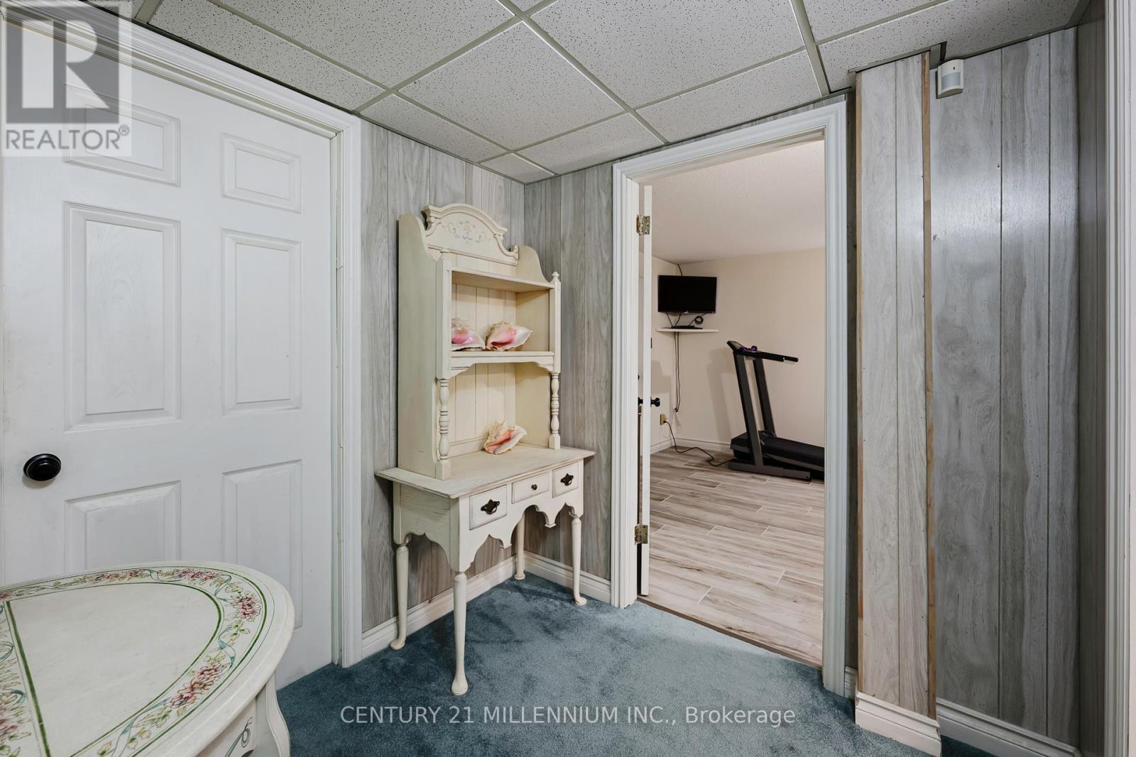 4 BRUCEDALE BOULEVARD - 39