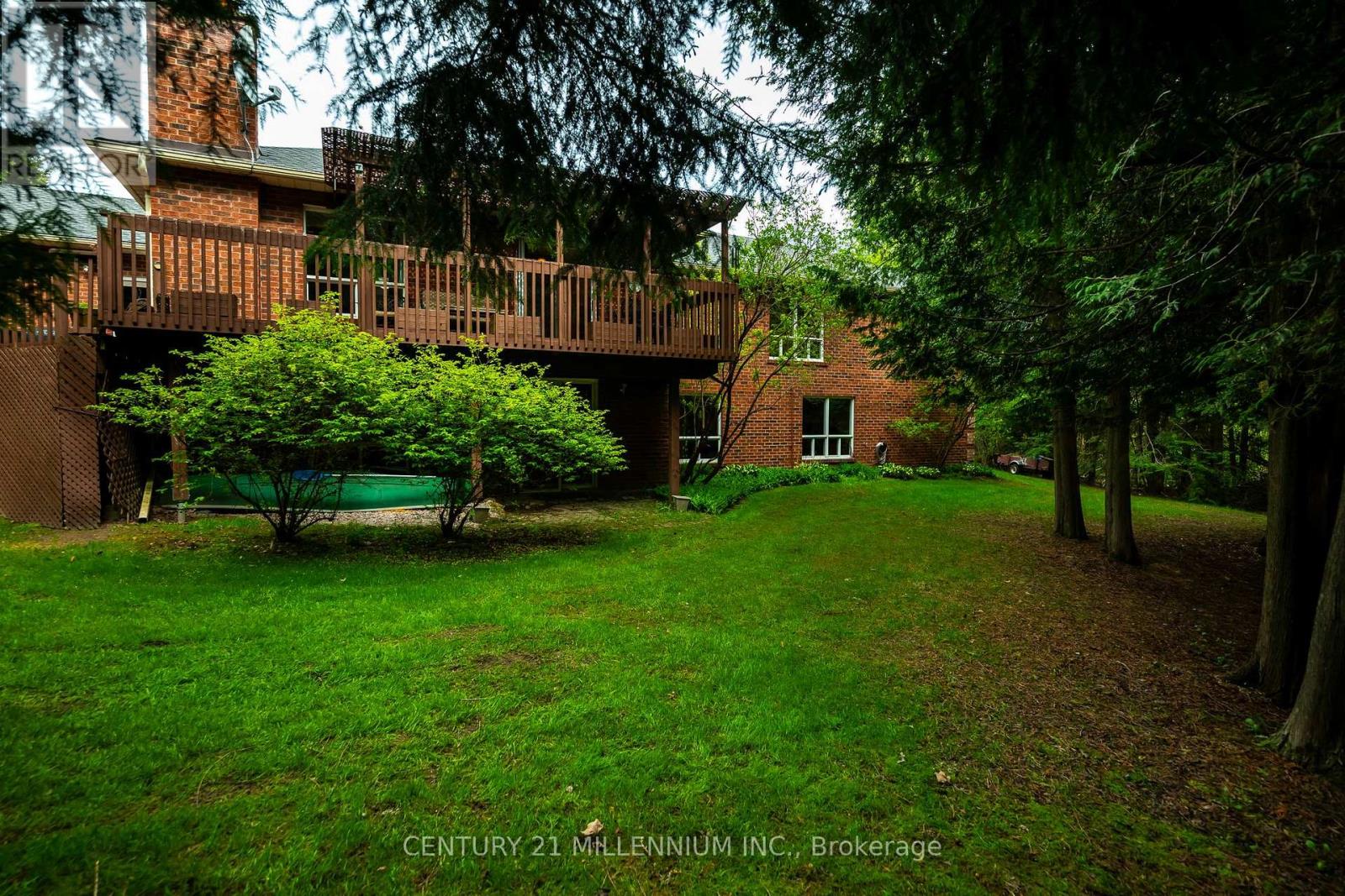 4 BRUCEDALE BOULEVARD - 49