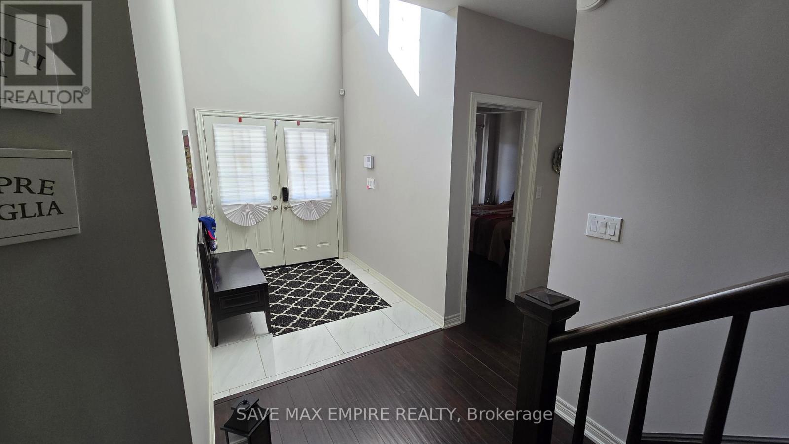 7547 LIONSHEAD AVENUE - 3