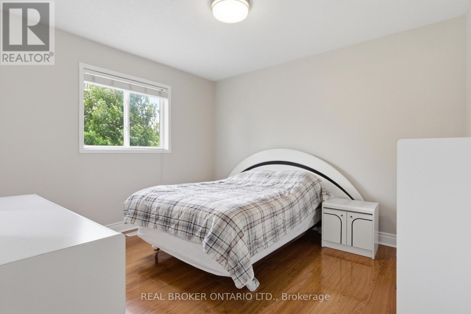 135 BLACKBURN DRIVE - 31