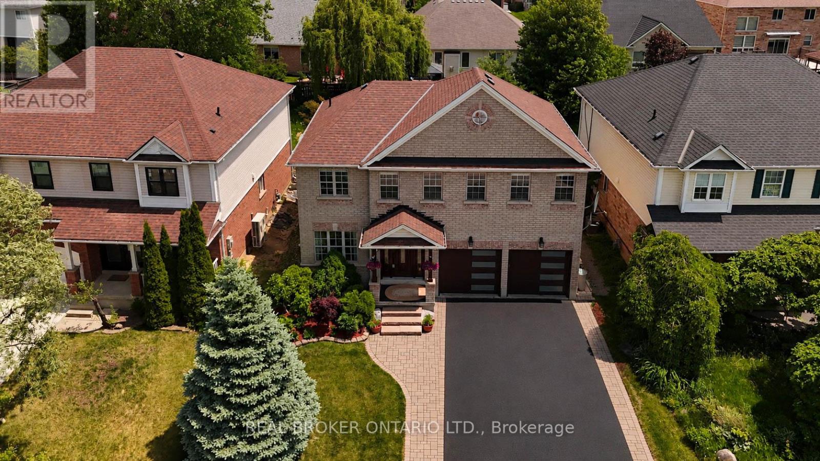 135 BLACKBURN DRIVE - 45