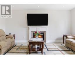 Laundry room - 135 Blackburn Drive, Brantford, ON N3T6S8 Photo 12