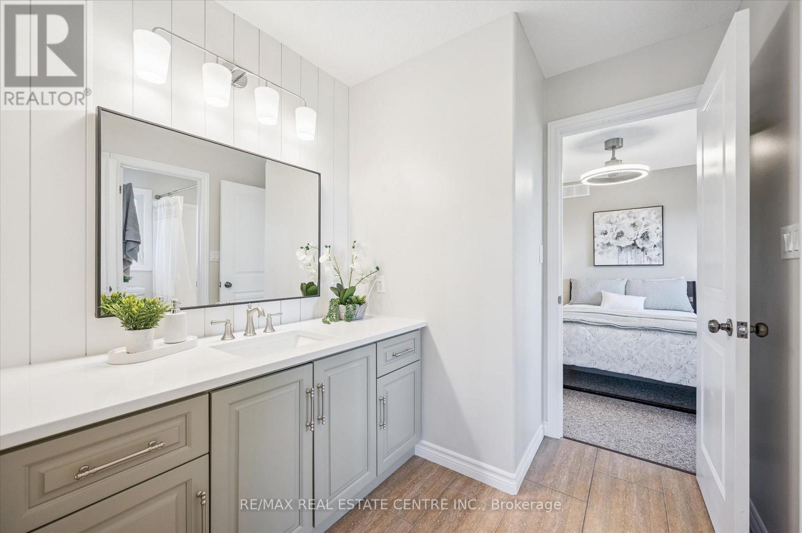 103 GOUDA PLACE - 21