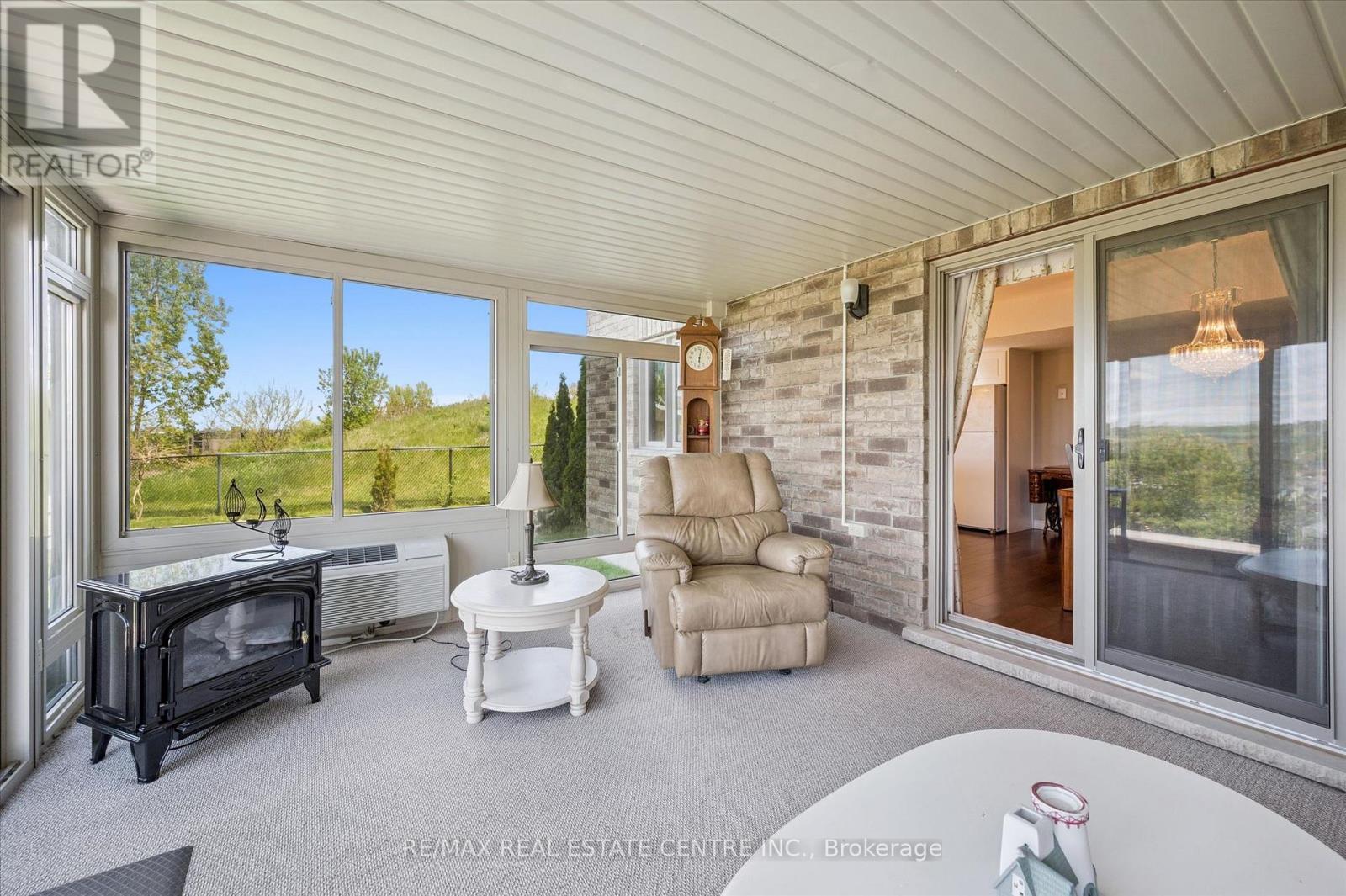 103 GOUDA PLACE - 34