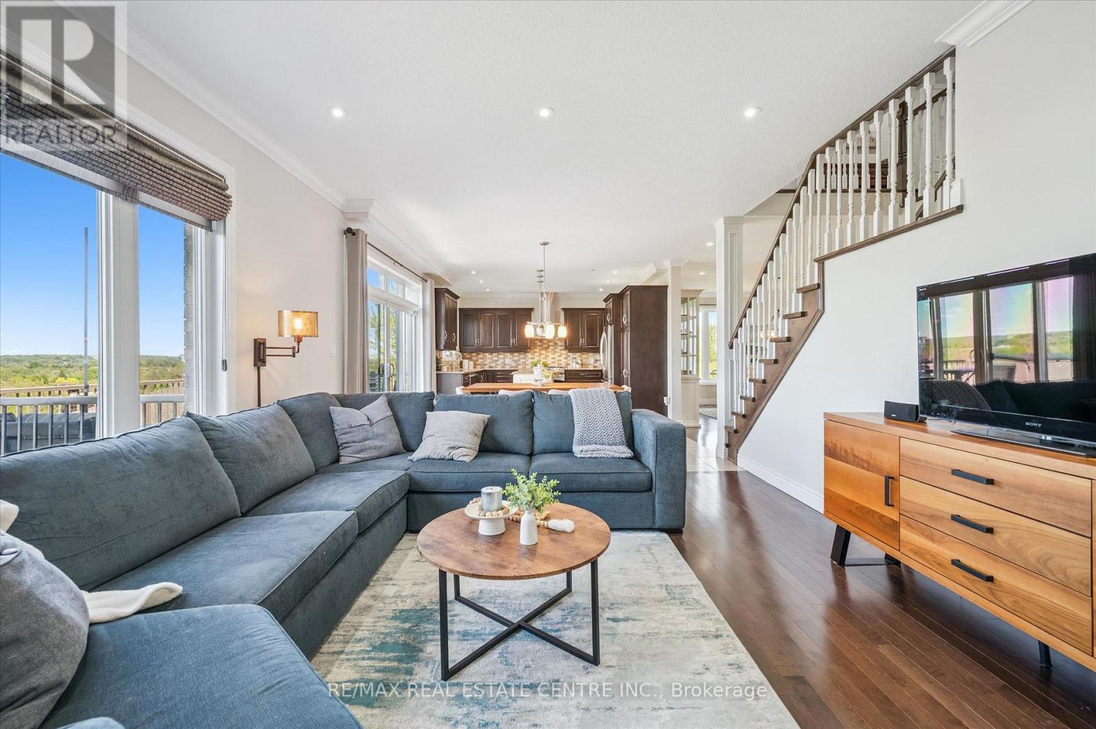 103 GOUDA PLACE - 9