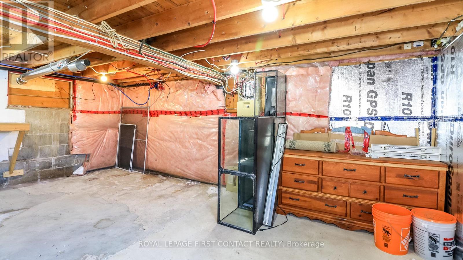 150 FARQUHAR STREET - 37