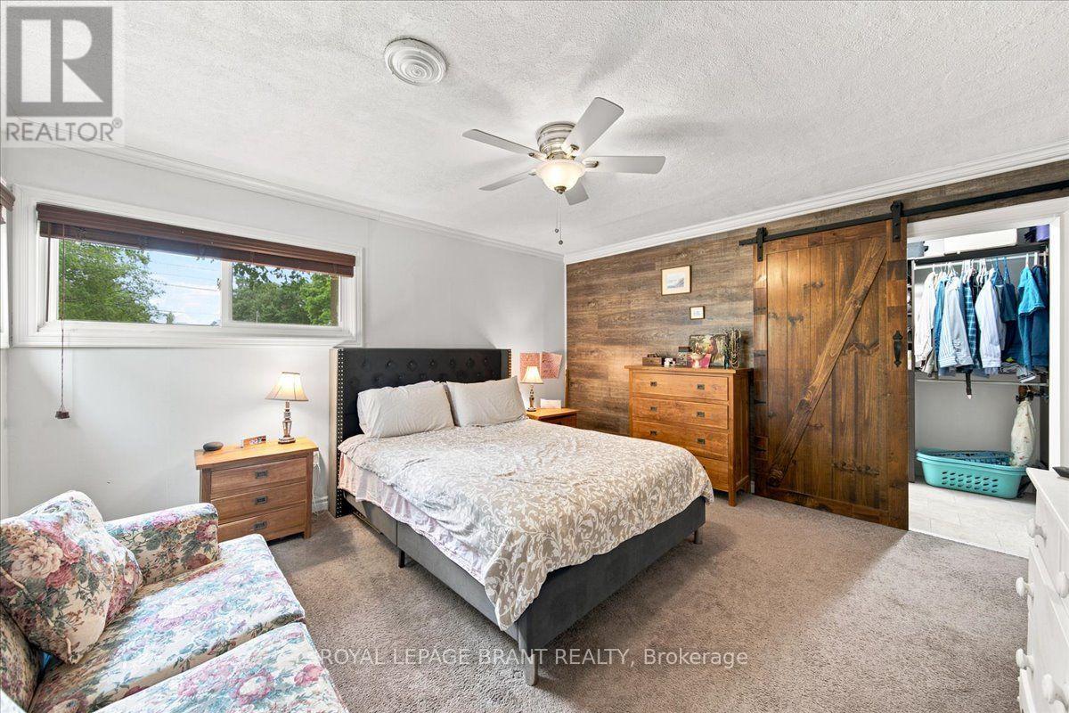3-bedroom home for sale at 12 TILLSON STREET, Tillsonburg ON · photo 31 of 47