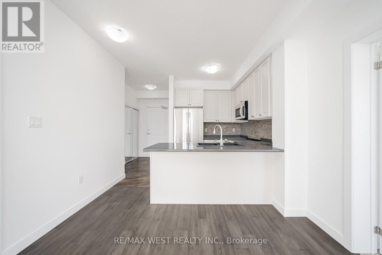 #131 101 SHOREVIEW PLACE - 22