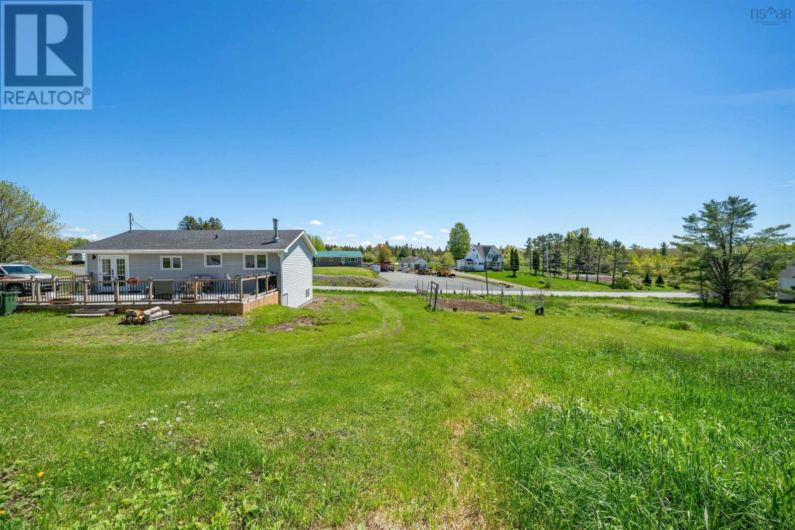 9 Demont Drive - 23