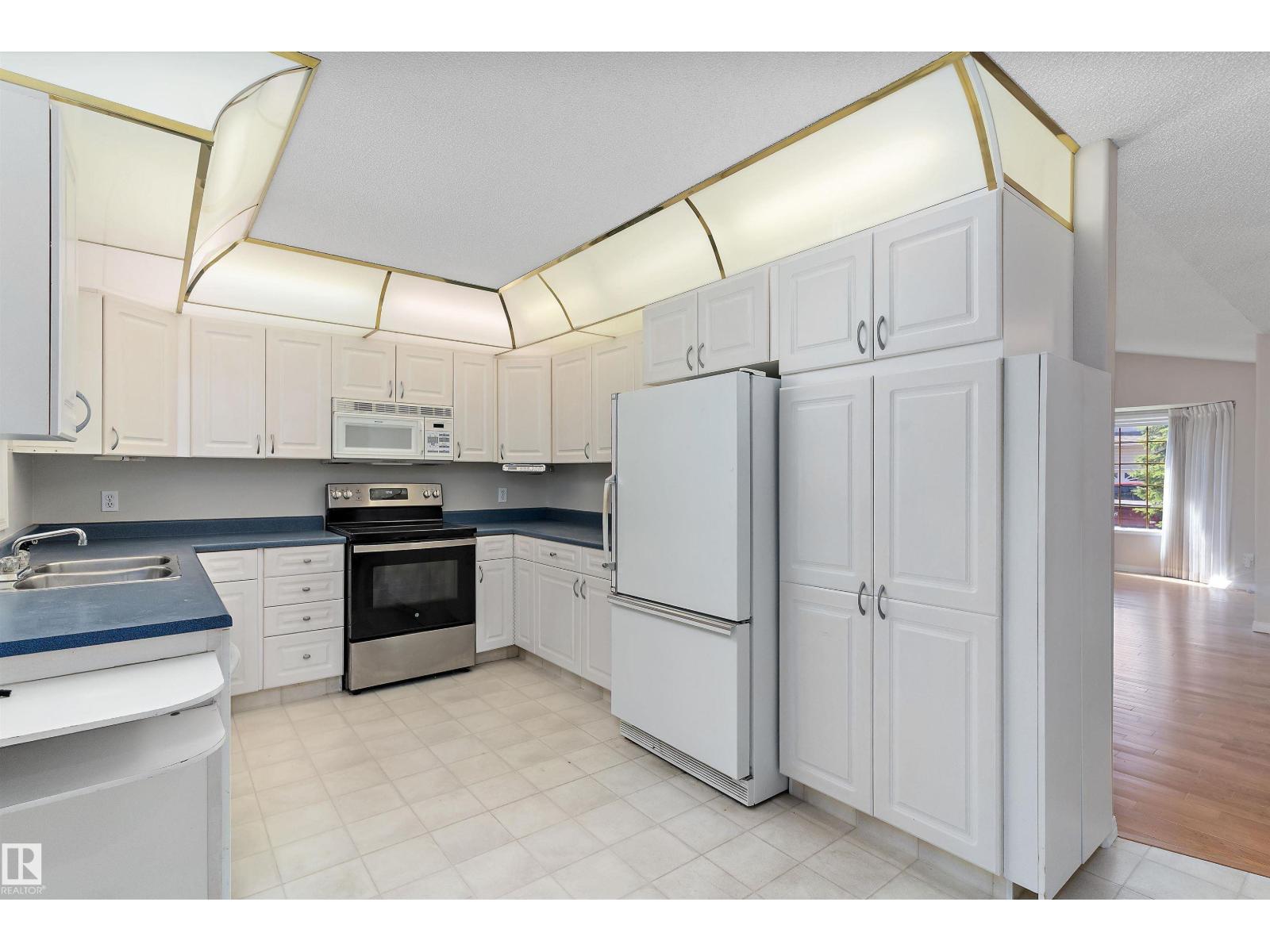 933 YOUVILLE DR W NW - 10