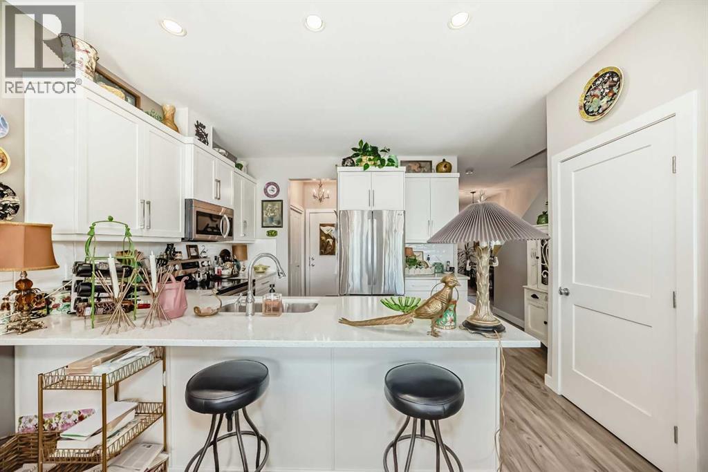 #1 1584 Stafford Drive N - 11