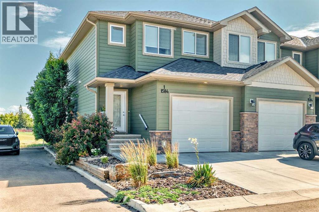 #1 1584 Stafford Drive N - 1
