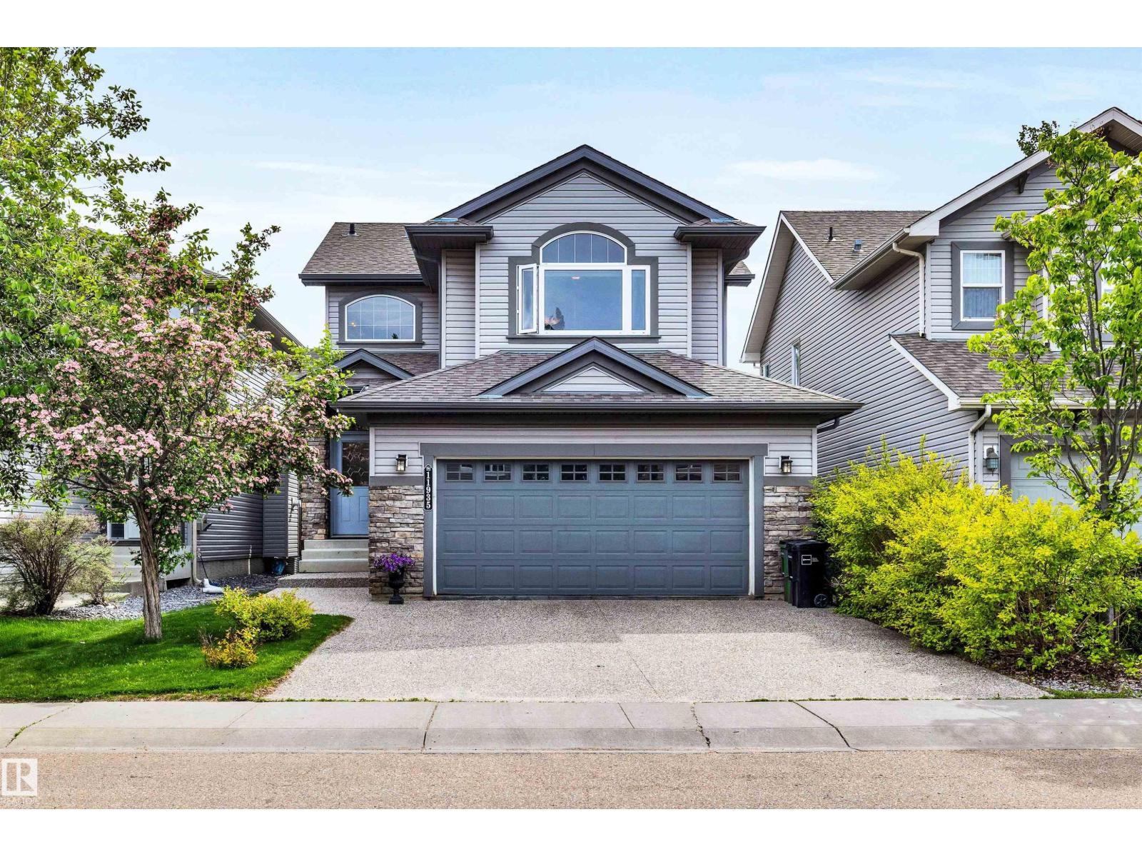 11935 21 AV SW - 1