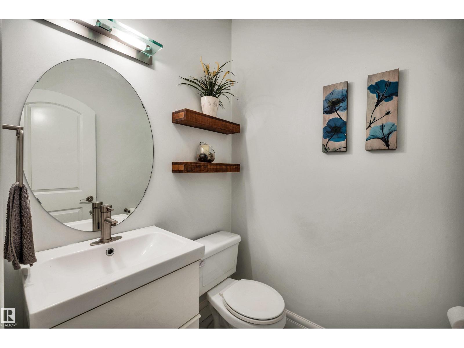 11935 21 AV SW - 23