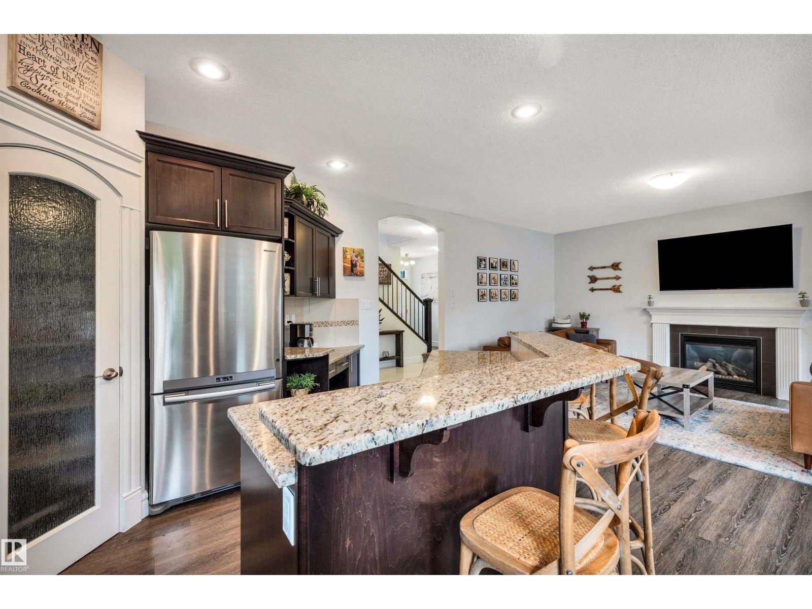11935 21 AV SW - 18