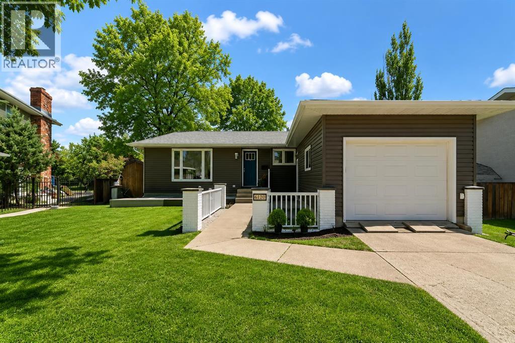 6316 38 Avenue Close - 1
