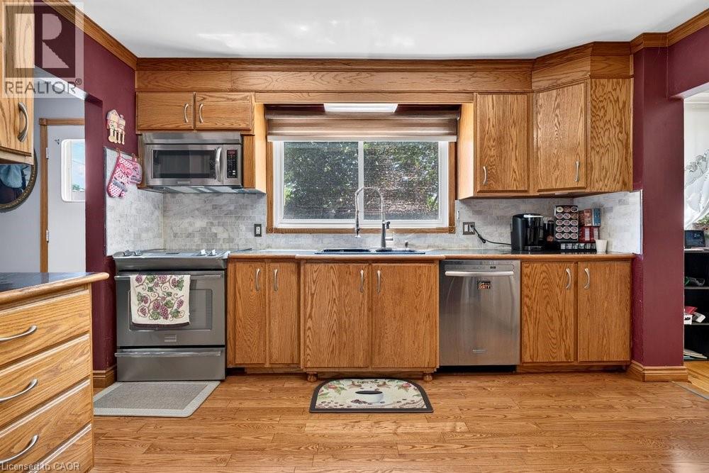2440 CYPRUS Avenue - 5