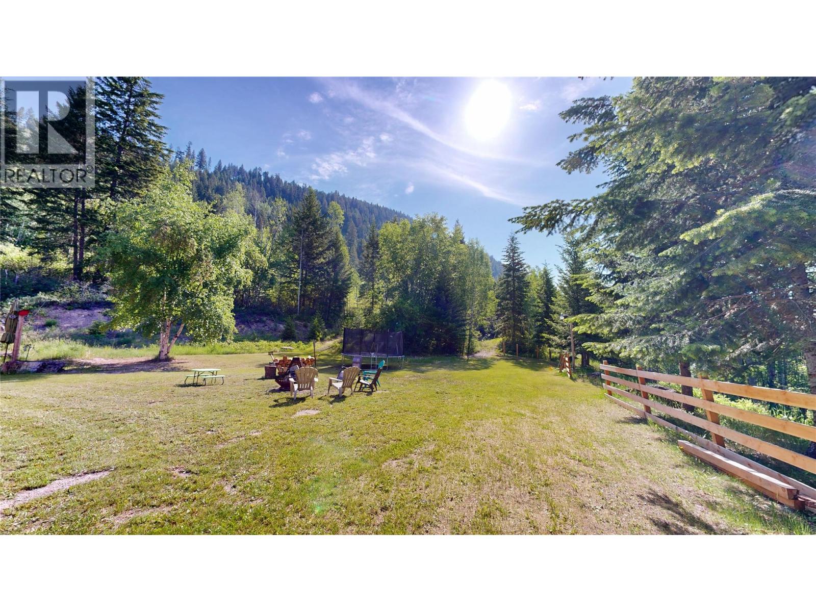 5055 95 Highway - 14