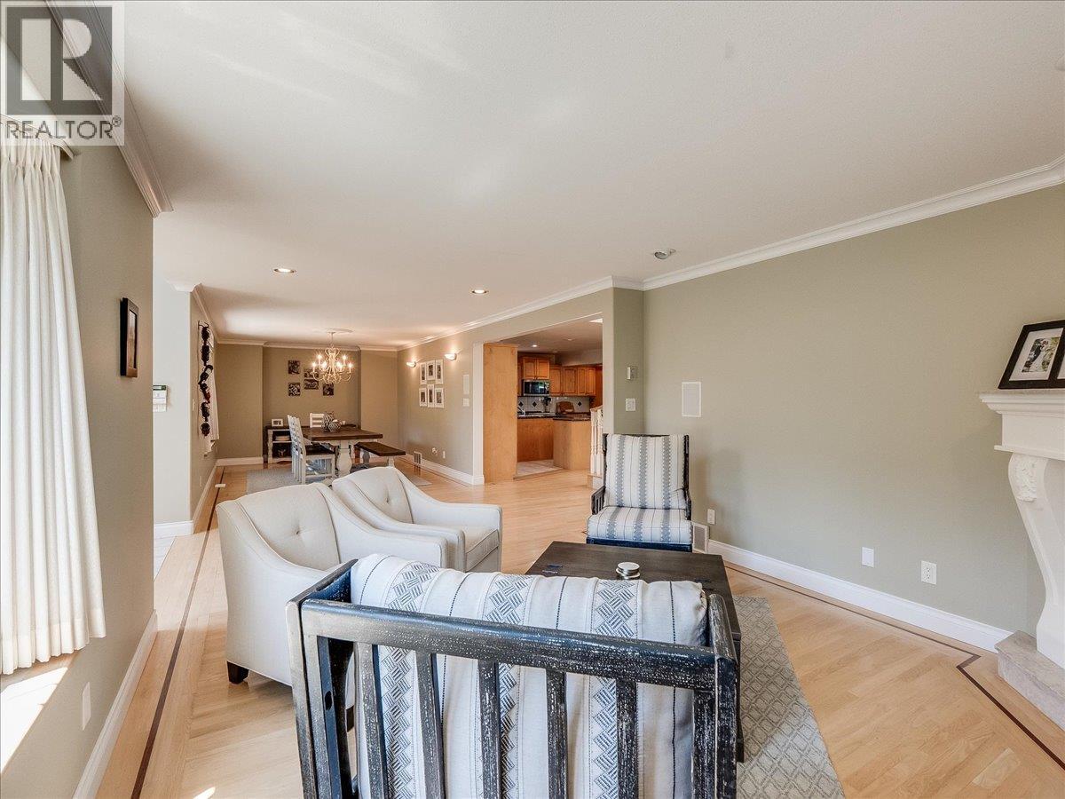 3441 LABURNUM Drive - 8