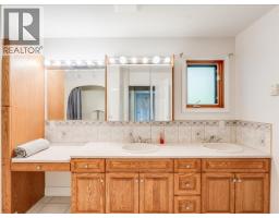 3441 Laburnum Drive, Trail, BC V1R2S9 Photo 24