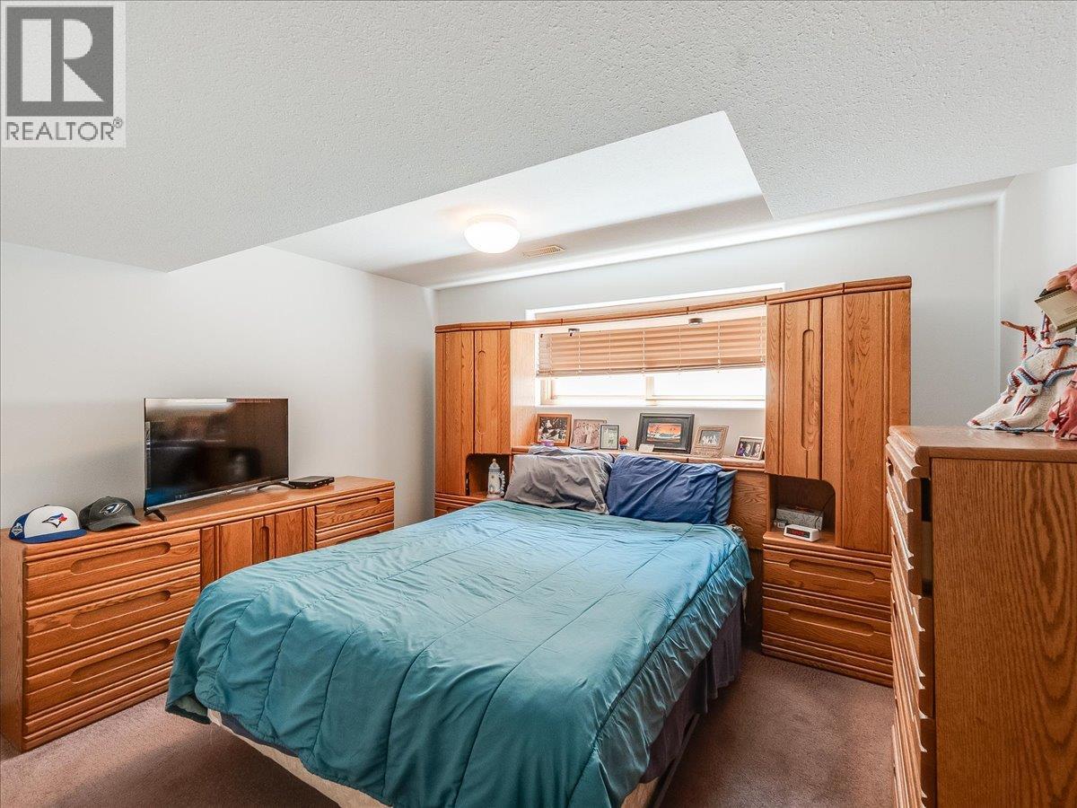 3441 LABURNUM Drive - 48