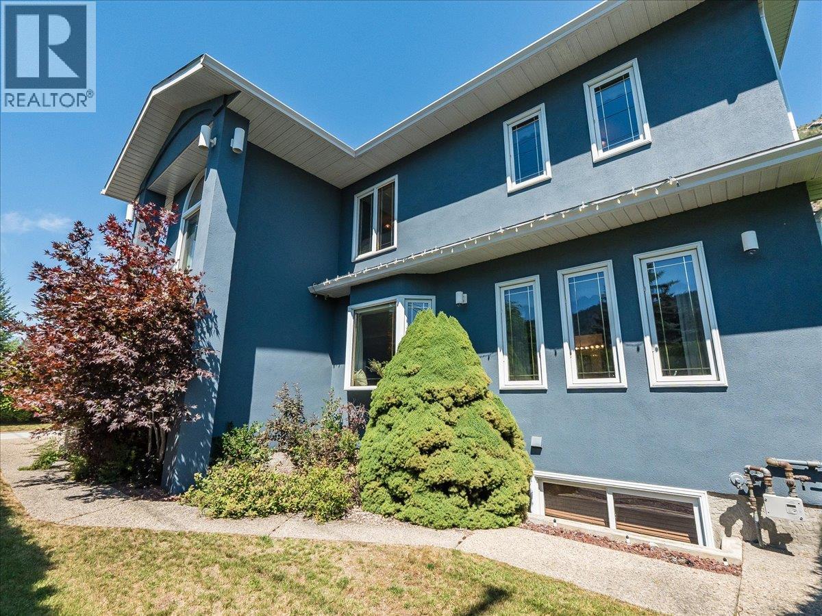 3441 LABURNUM Drive - 58