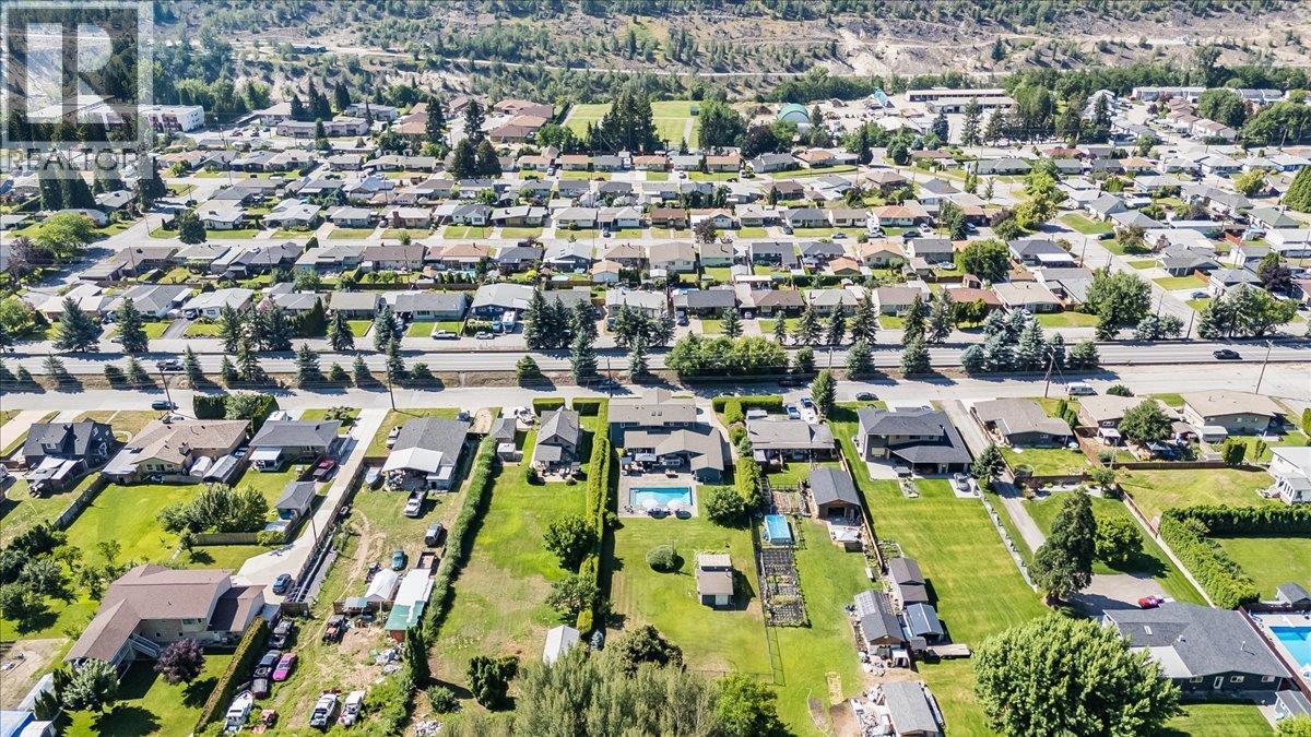 3441 LABURNUM Drive - 82