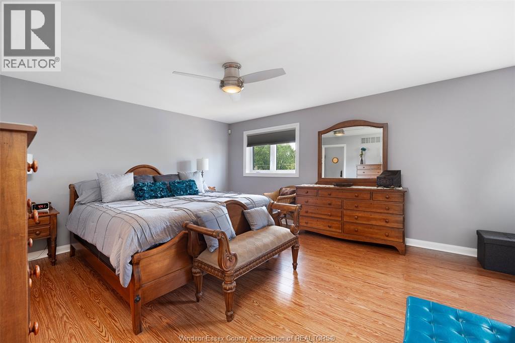 186 CRYSTAL HARBOUR - 17