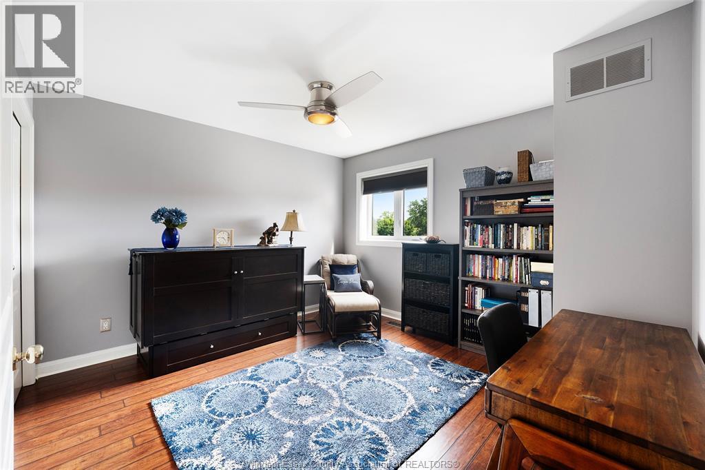 186 CRYSTAL HARBOUR - 22