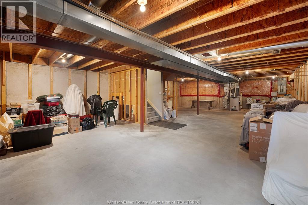 186 CRYSTAL HARBOUR - 27