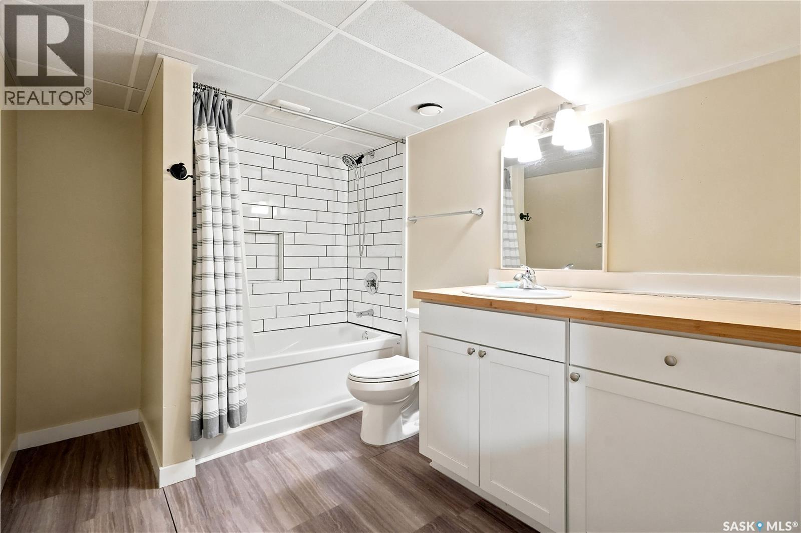2221 Montague STREET — photo 28