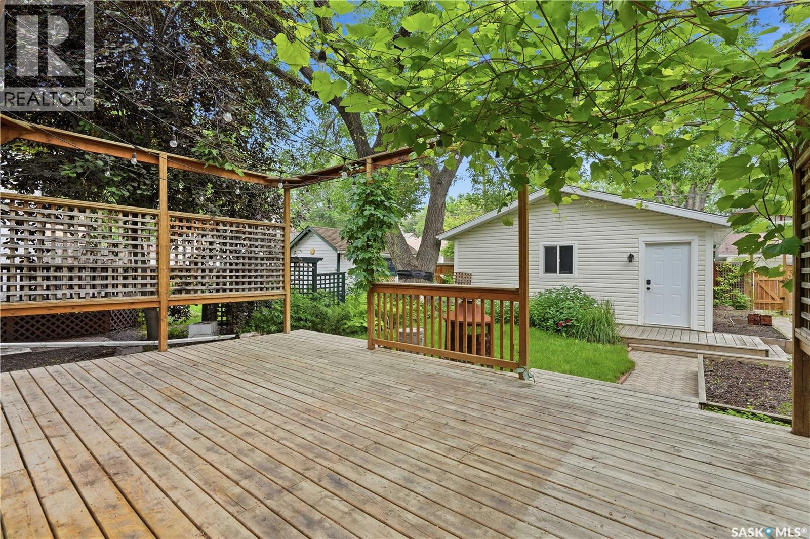 2221 Montague STREET — photo 34