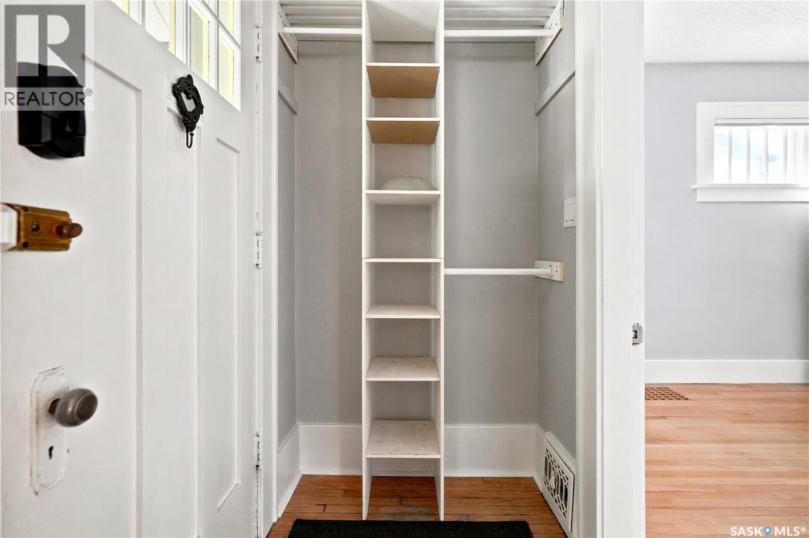 2221 Montague STREET - photo 4