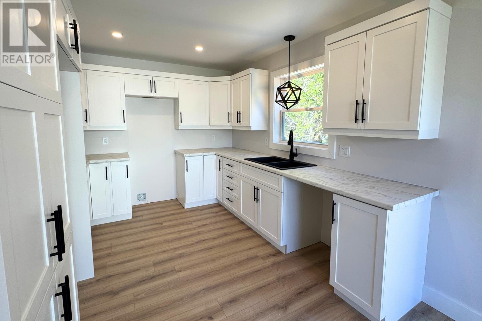 14 Mosdells Lane - 9