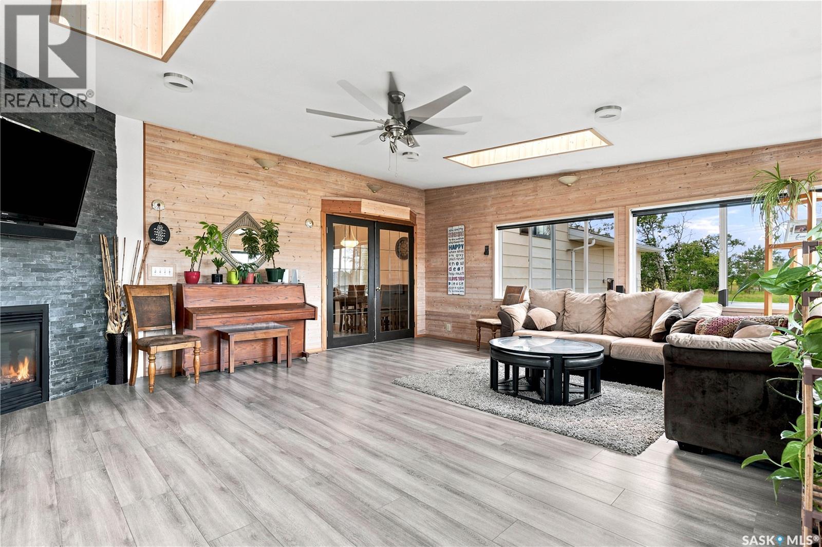 Sivertson Acreage — photo 6