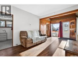 Living room - 528 Ominica Street E, Moose Jaw, SK S6H0H3 Photo 6
