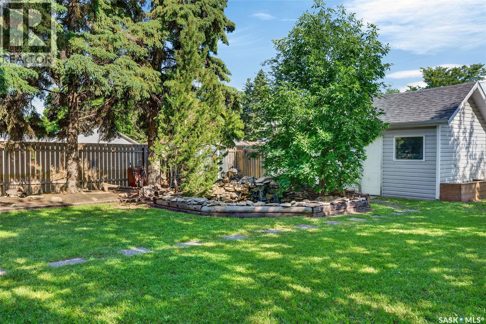 116 Stovel AVENUE W - 13