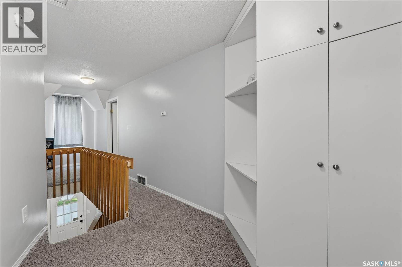 116 Stovel AVENUE W - 36