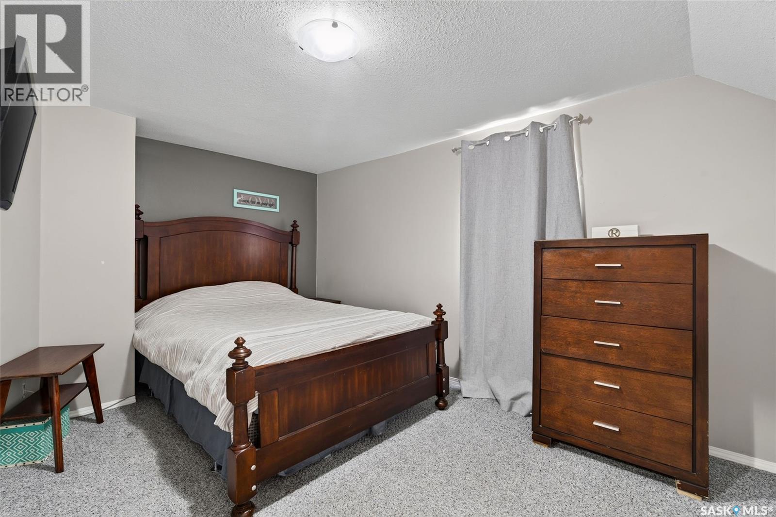 116 Stovel AVENUE W - 38