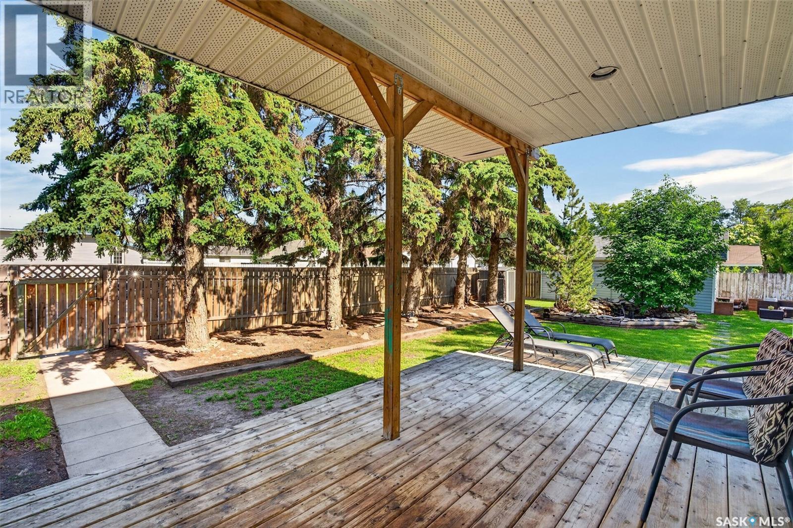 116 Stovel AVENUE W - 5