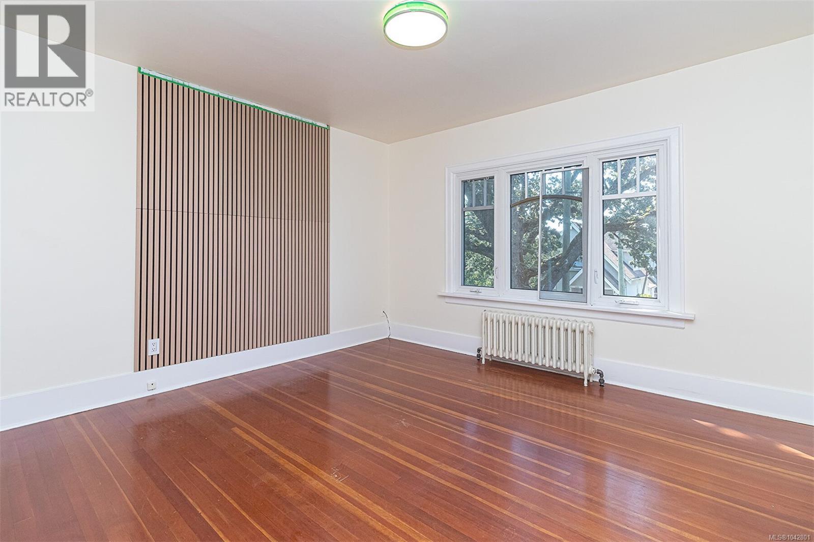  1276 Vista Heights, Victoria