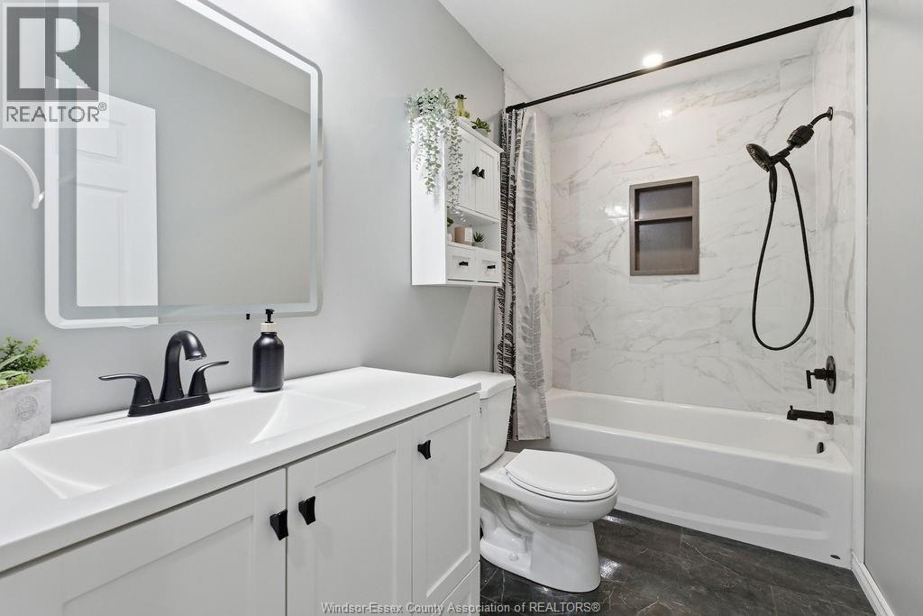 3635 PETER STREET - 16