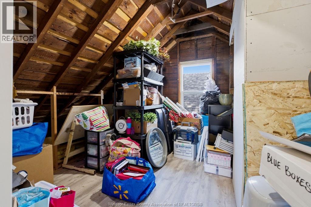 3635 PETER STREET - 22