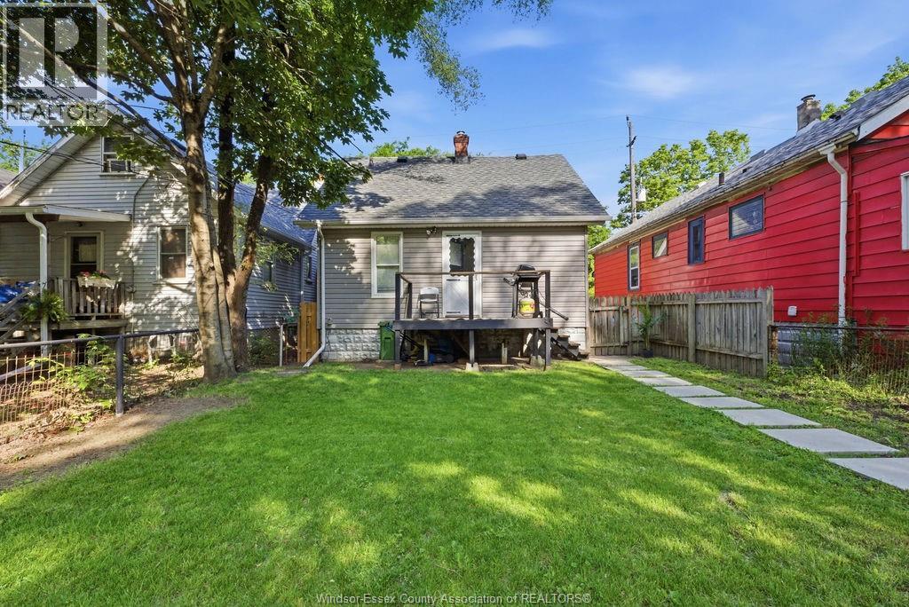 3635 PETER STREET - 25