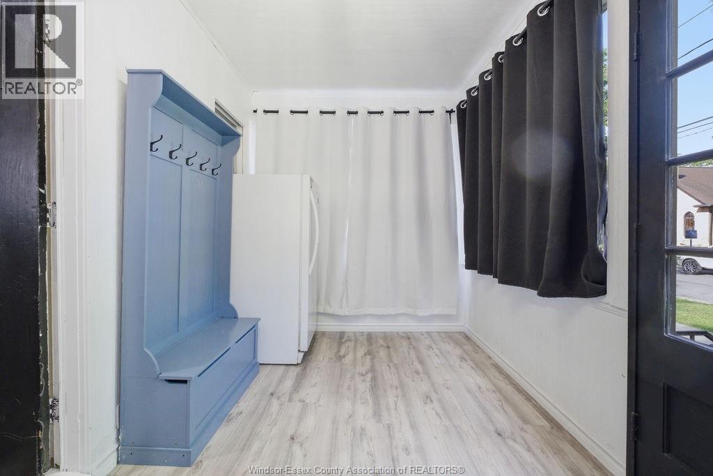 3635 PETER STREET - 5