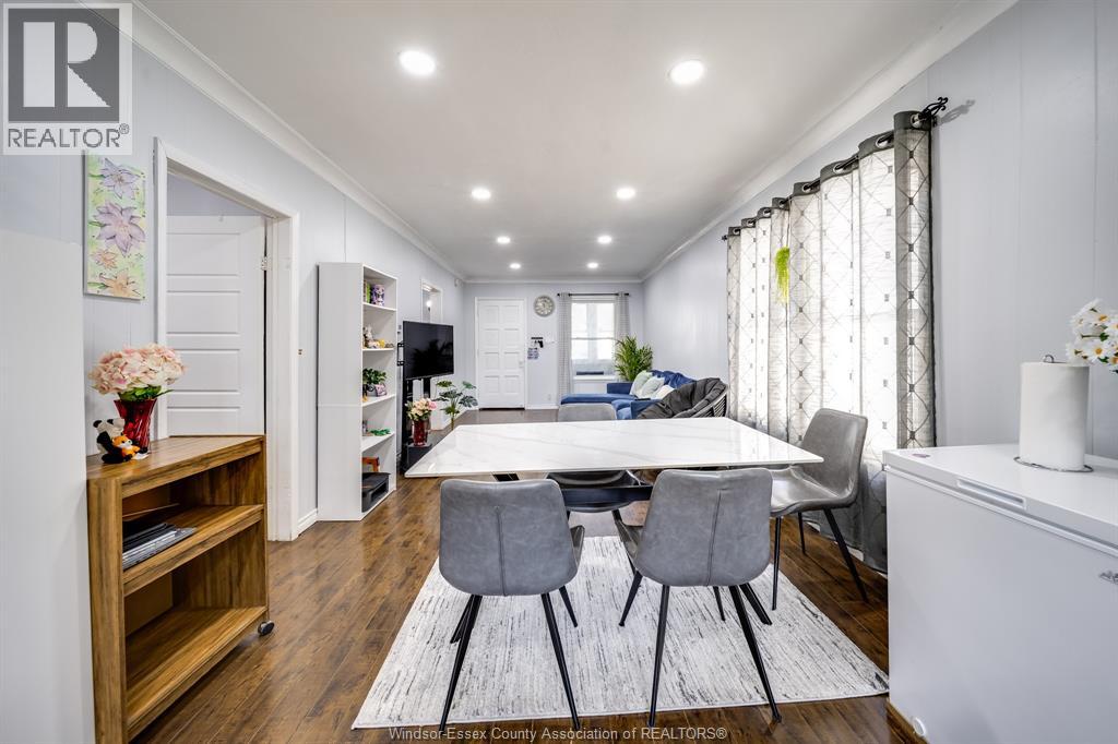 1170 PIERRE AVENUE - 13