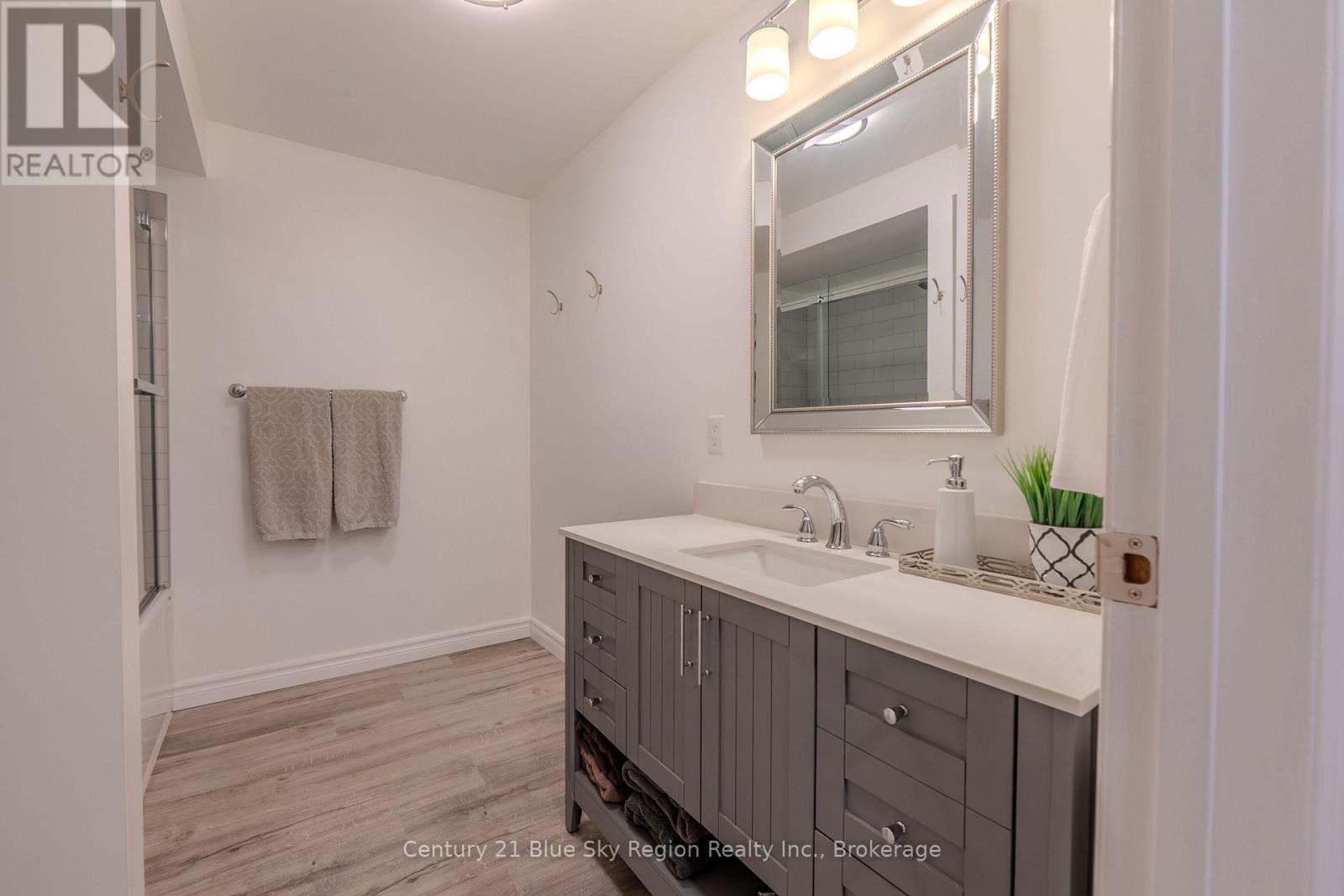 354 ELMWOOD AVENUE - 39
