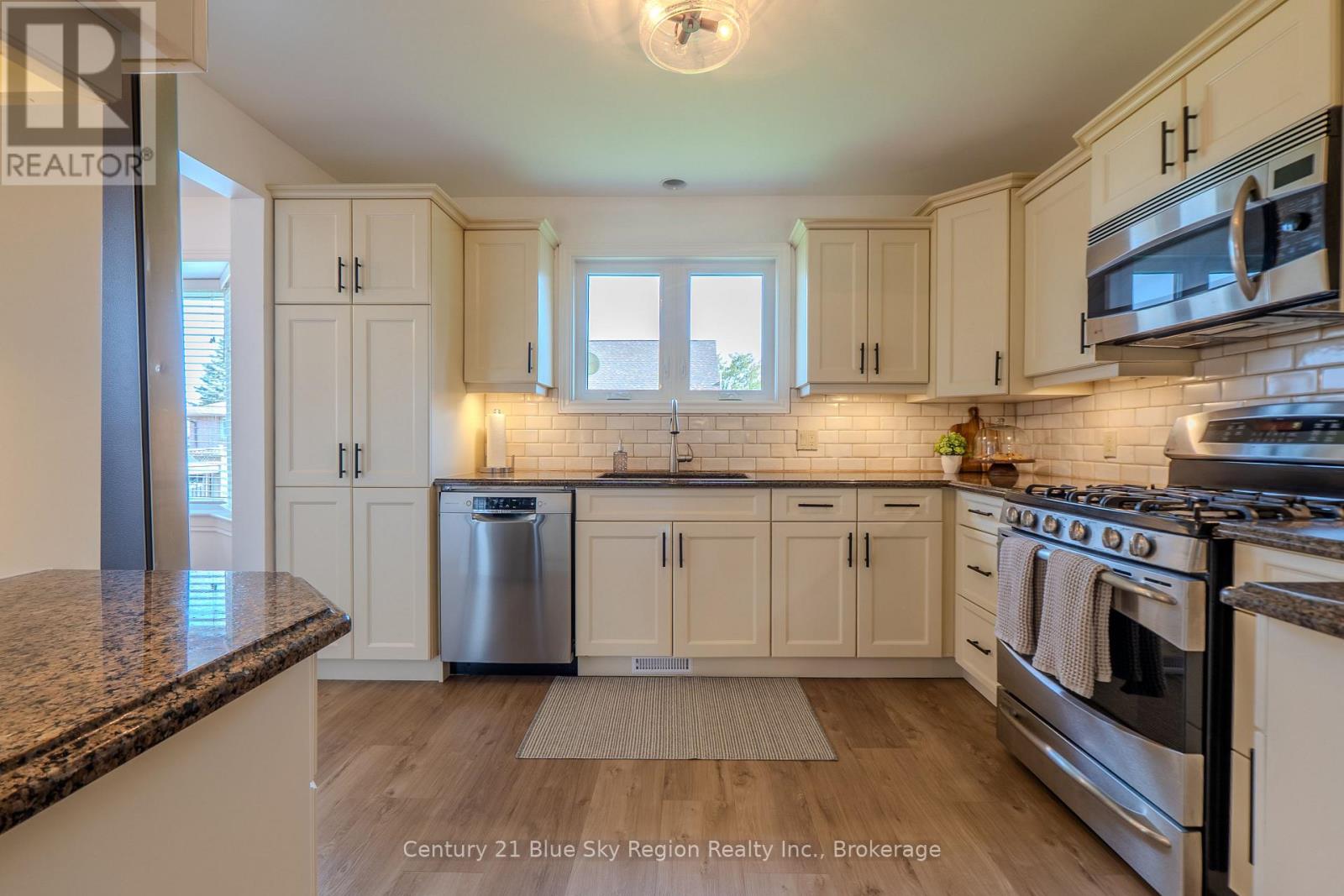 354 ELMWOOD AVENUE - 8